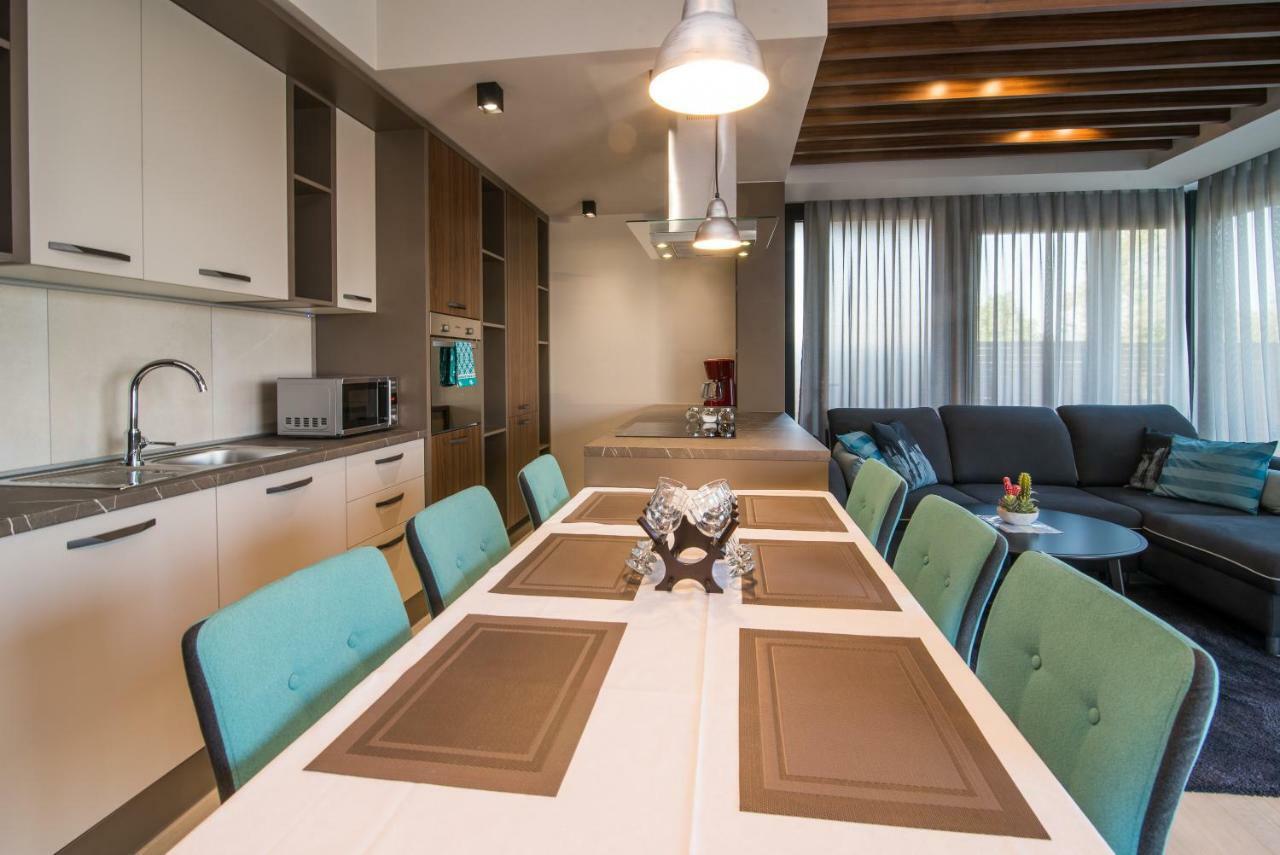 Luxury Apartment Imperia Krk Town Extérieur photo